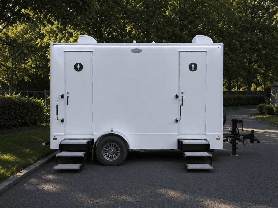 Elite Restrooms STL luxury restroom trailer at an outdoor venue